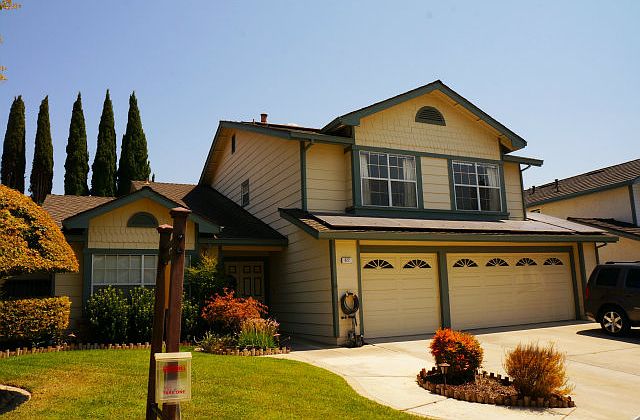 1st image of 822 Salt Lake Dr
