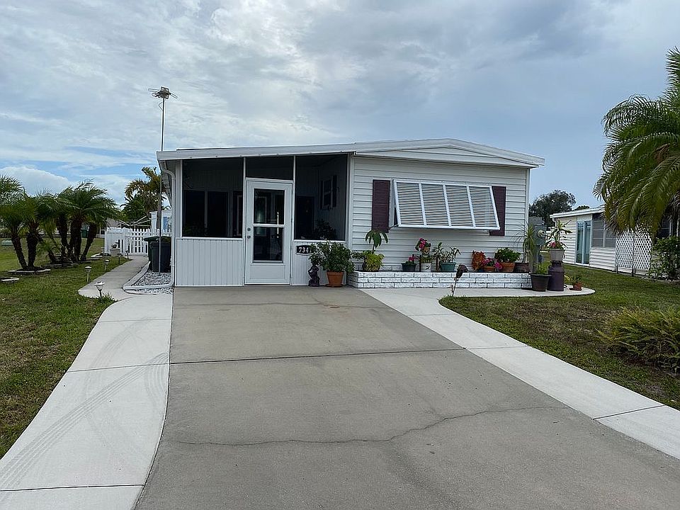 7341 Desant Lane