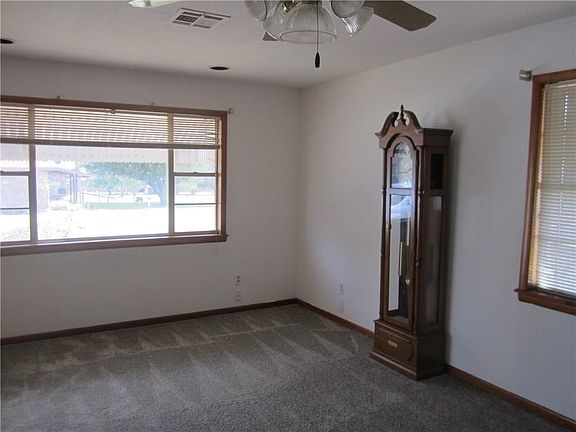 3rd image of 15403 S County Road 2112