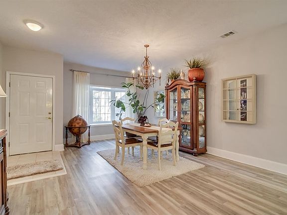 5th image of 4124 Rivermont Dr