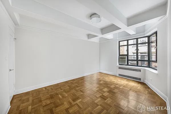 Rented by Halstead Real Estate | media 10