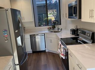 5 Spinnaker Pl, Redwood City, CA 94065