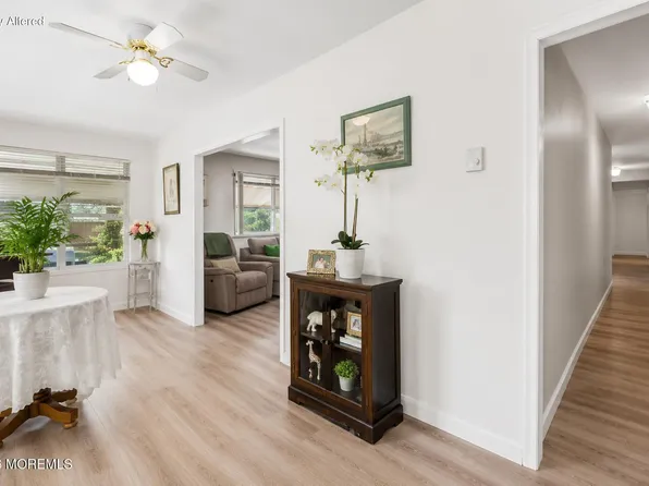 32 A Franklin Lane, Whiting, NJ 08759
