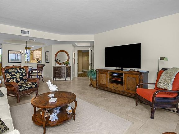 4th image of 7225 Pelican Bay BLVD #402
