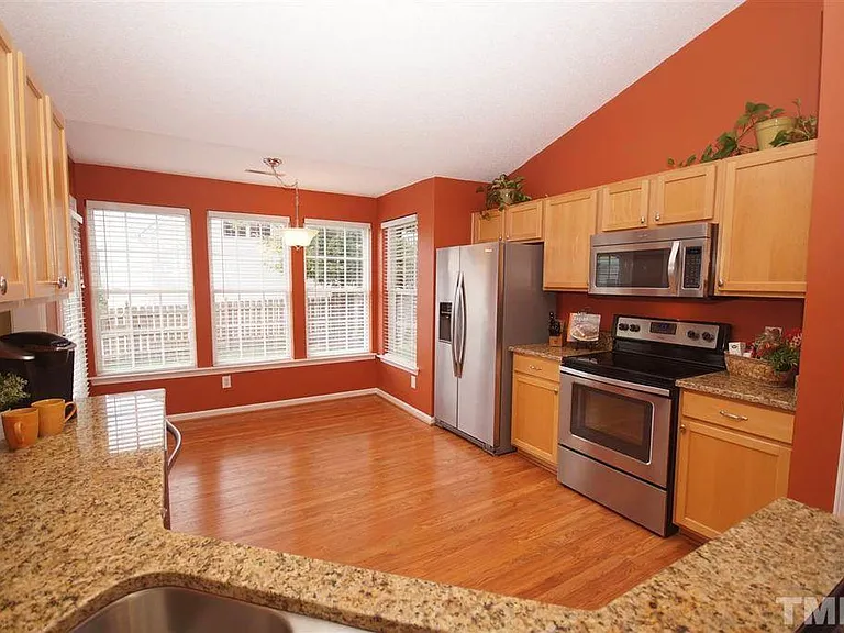6901 Dawnalia Ct — Photo 17