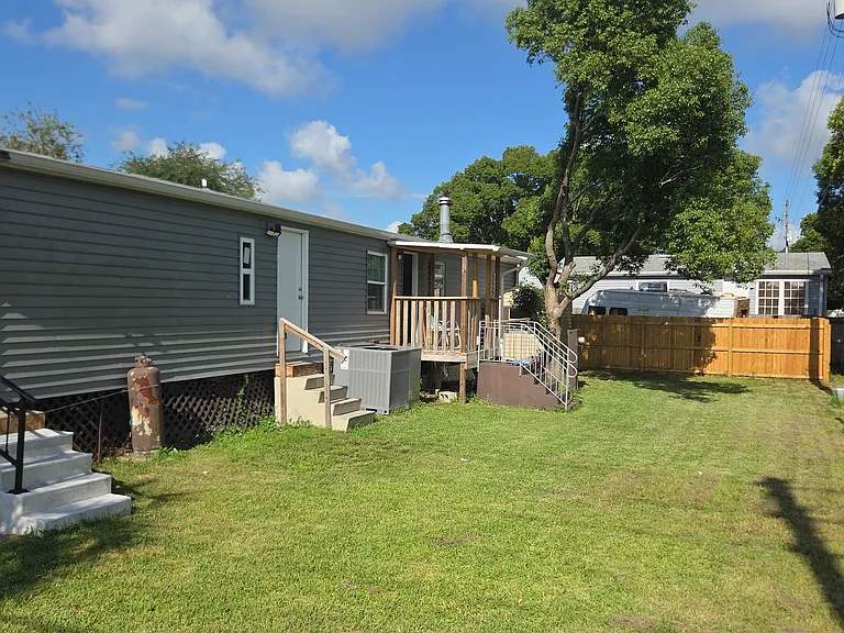 6999 Pompeii Rd — Photo 19