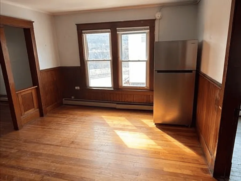201 Waldo St — Photo 4