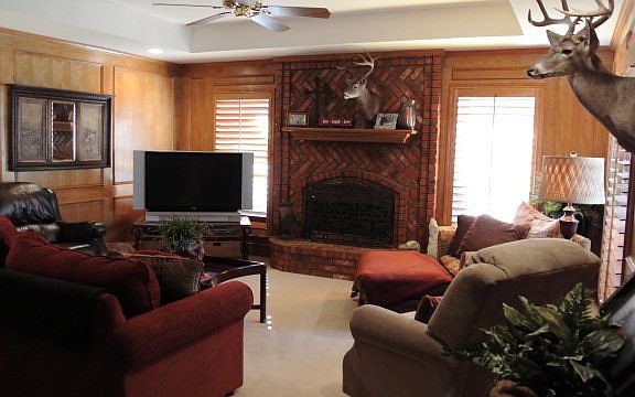 5th image of 4113 Fox Hollow Ct