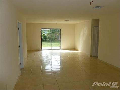 3rd image of 9561 Haitian Dr