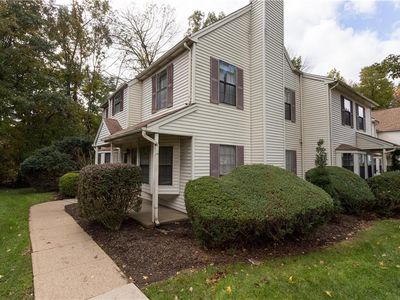 3301 Stonehedge Rd #3301, Edison, NJ, 08820