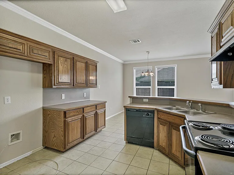 4402 Emerald Leaf Dr — Photo 21