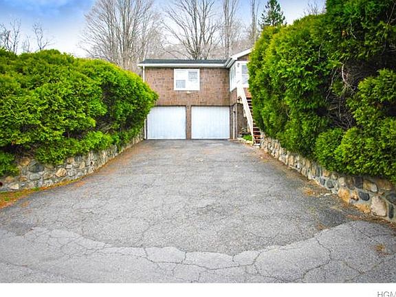 2nd image of 16 Greenwood Dr