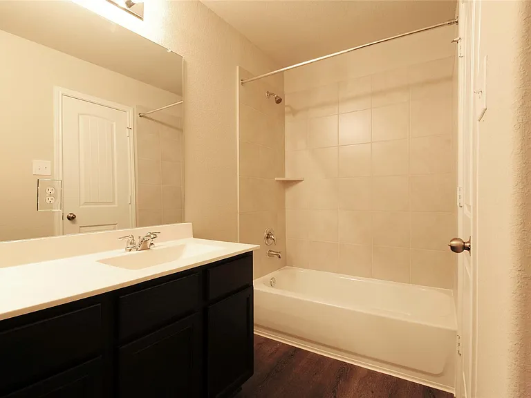 24735 Allori Ct — Photo 39