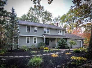 13 Alexander Rd, Hopkinton, MA 01748