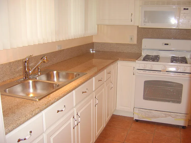 237 Bonair St — Photo 7