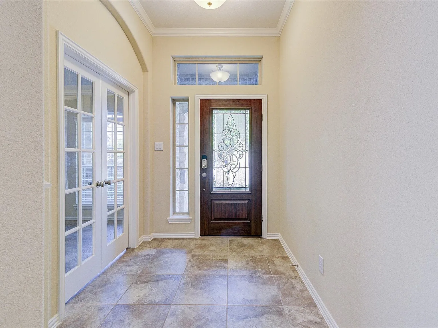 4 bed, 2.0 bath, 2094 sqft, $2,750 — Photo 4