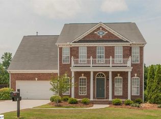 2 Cabrini Ct, Simpsonville, SC 29680