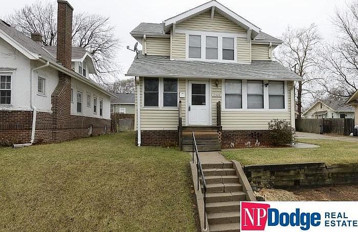 1st image of 2520 N 48th St