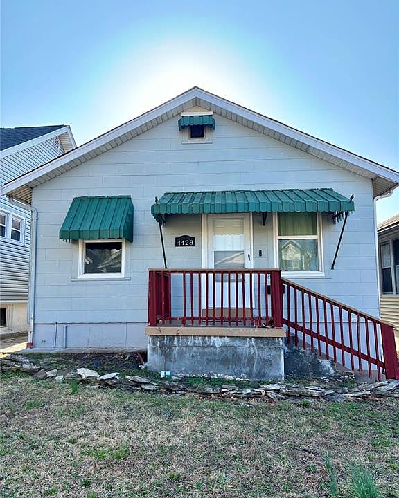 1st image of 4428 Dewey Ave