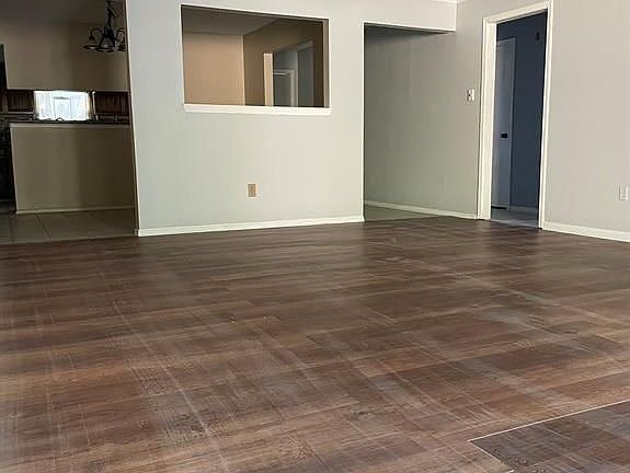 4th image of 3646 Brier Gardens Dr