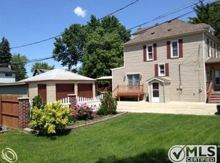 5107 E Eleven Mile Rd, Warren, MI 48092