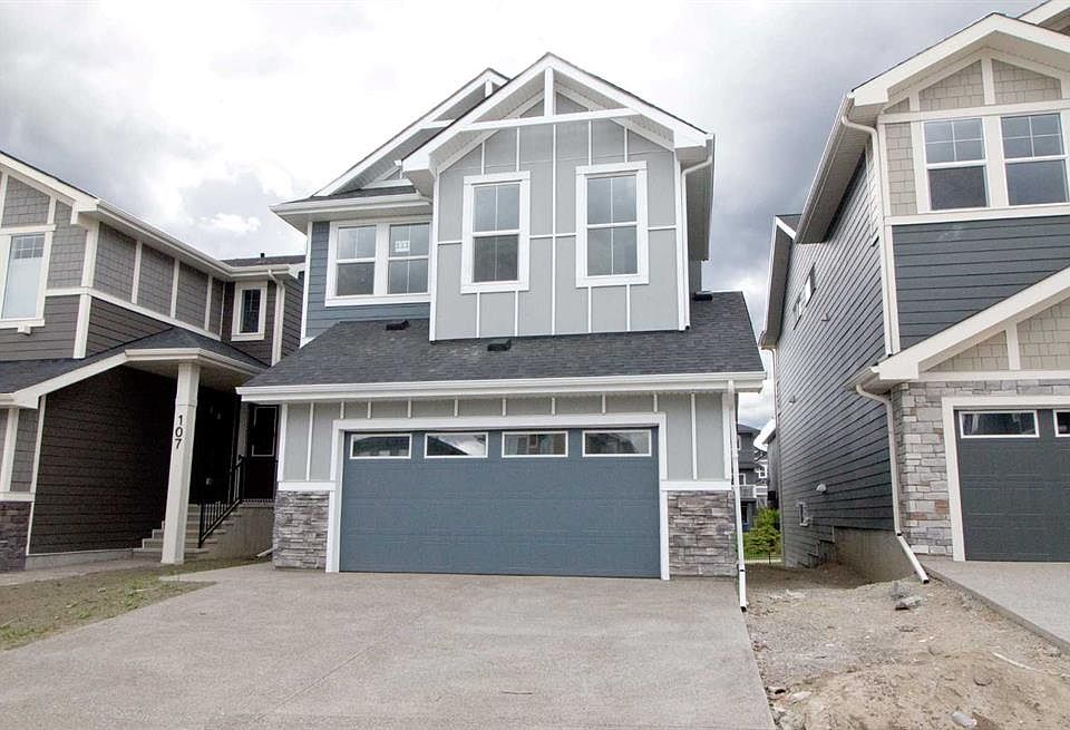 1st image of 111 E Sundown Cres