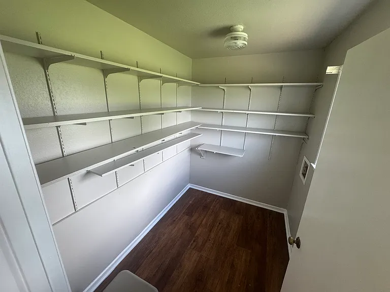 114 Daisy Dr — Photo 6