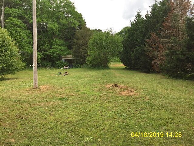 2nd image of 200 Pine Grove Rd