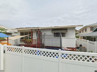 3053 Kaina St, Honolulu, HI 96815