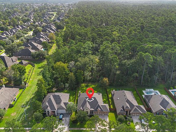 2nd image of 292 Dawn Brook Ln