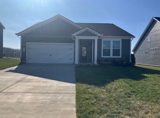 4052 Burton Dr, White House, TN 37188