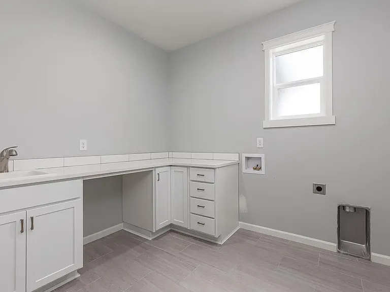 1107 Brown St — Photo 25