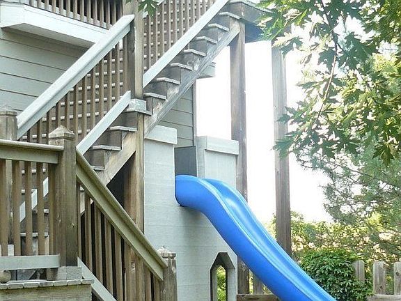 Part of the back of House