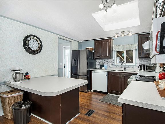4th image of 1451 Perkins Rd #15