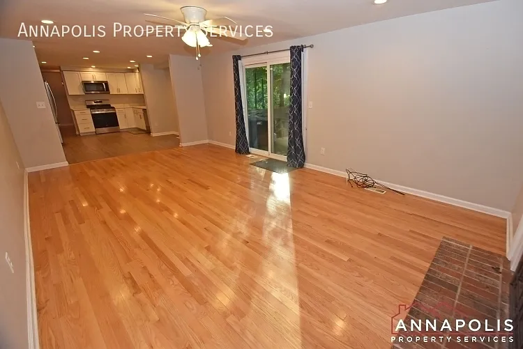 528 Bay Green Dr — Photo 10