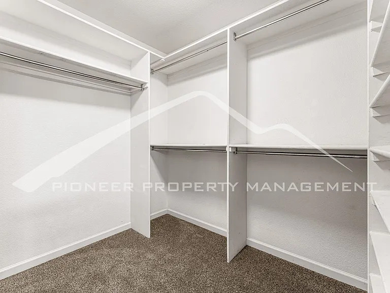 2295 Vineyard Pl — Photo 26