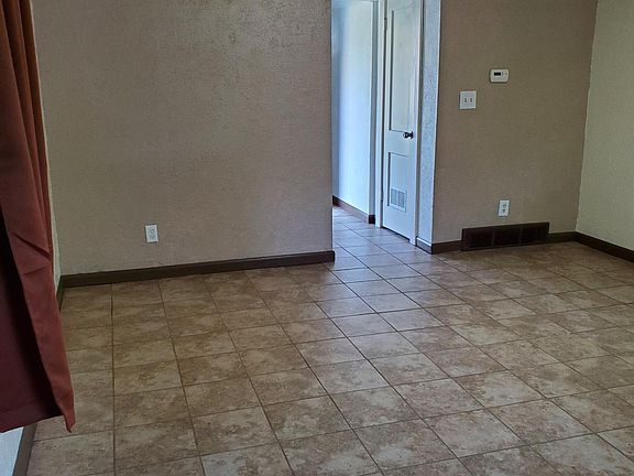 2nd image of 117 E 27th St #1