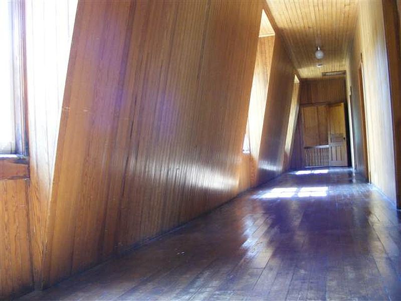 3rd image of 106 CLAUSEN RIDGE Drive