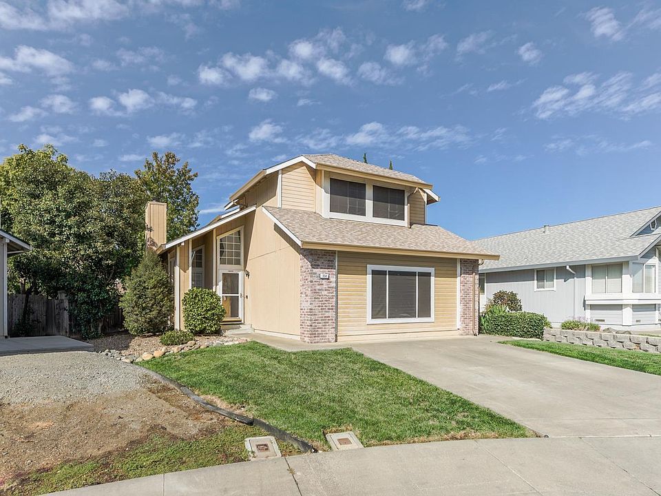 1st image of 350 Aaron Cir