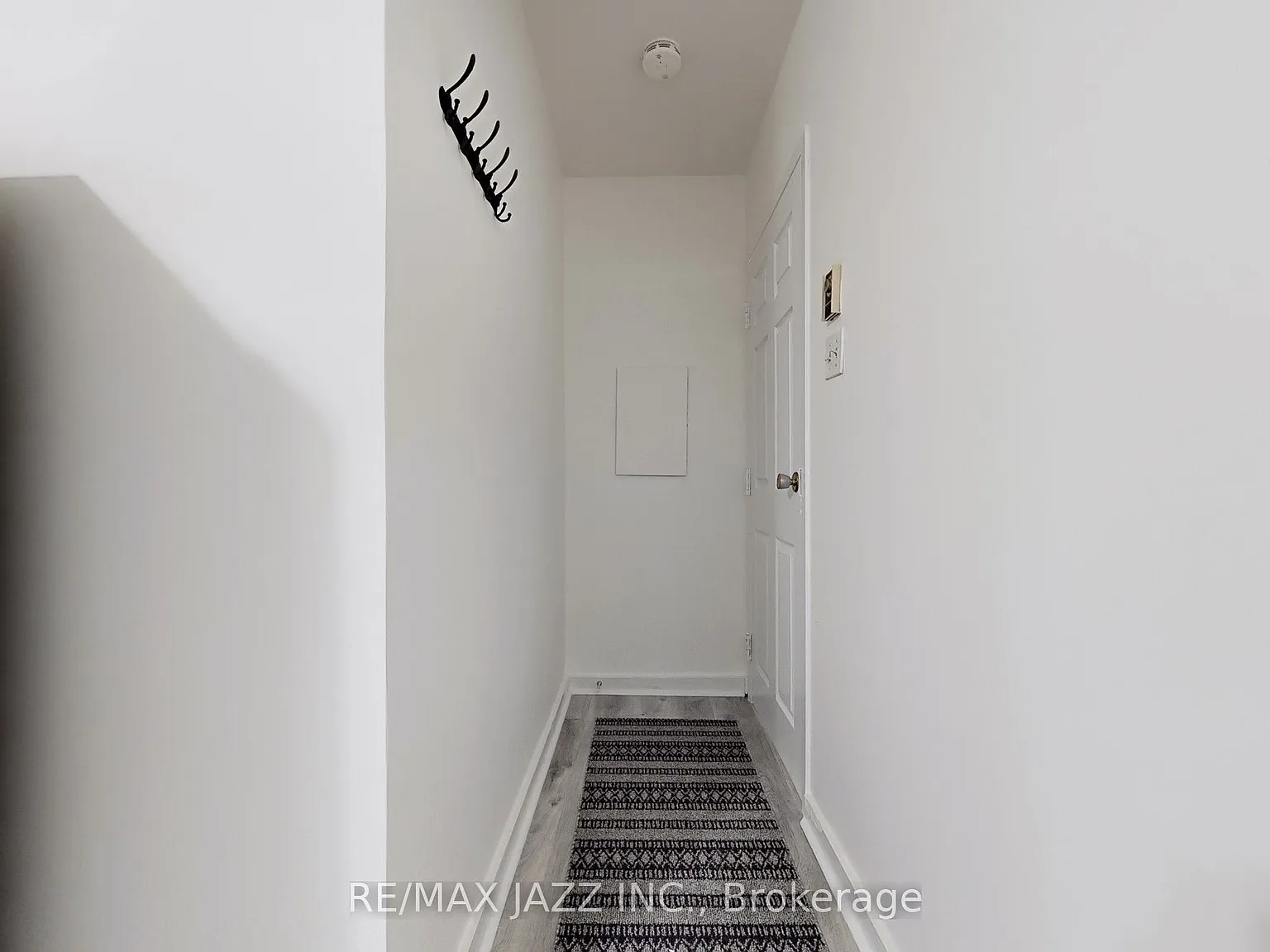 1 bed, $1,700 — Photo 4