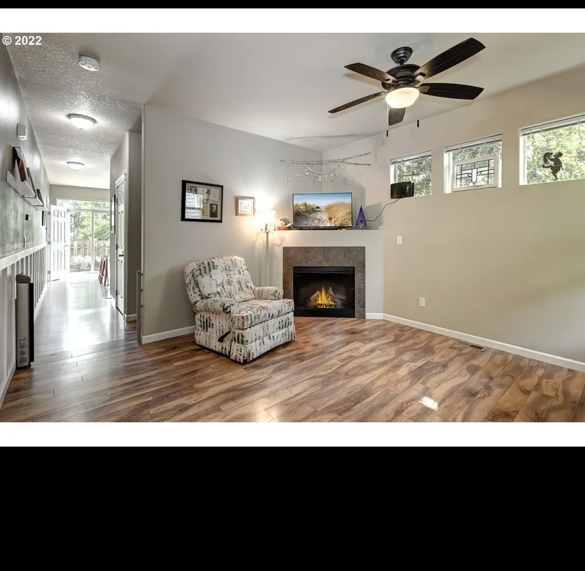 3 bed, 2.5 bath, 1512 sqft, $2,350 — Photo 4