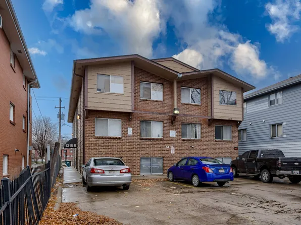 Oakridge Apartments, 1218 E St #9, Lincoln, NE 68508