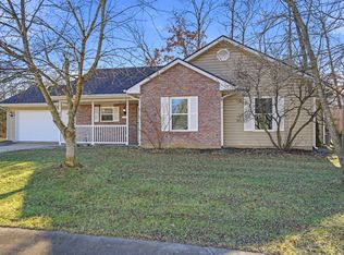 4600 Wren Wood Dr, Columbia, MO 65202