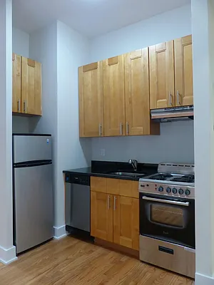 Rented by Immac Realty | media 11