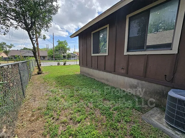 6206 Buffalo Pass #A — Photo 22