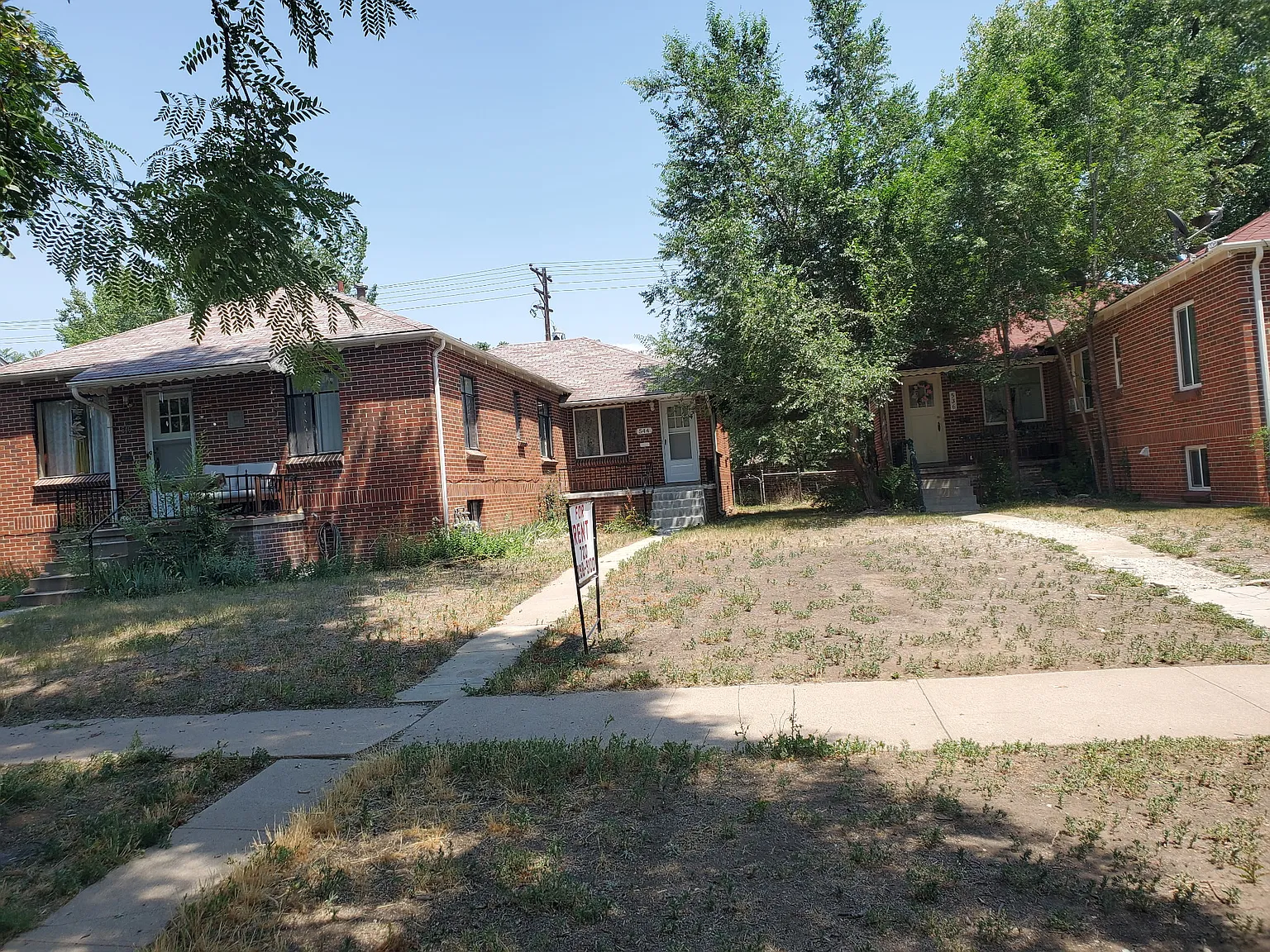 3 bed, 1100 sqft, $2,800 — Photo 2