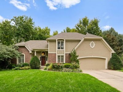 2401 W 123rd Ter, Leawood, KS, 66209