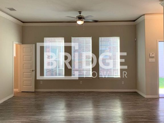 3rd image of 2711 Misty Heath Ln