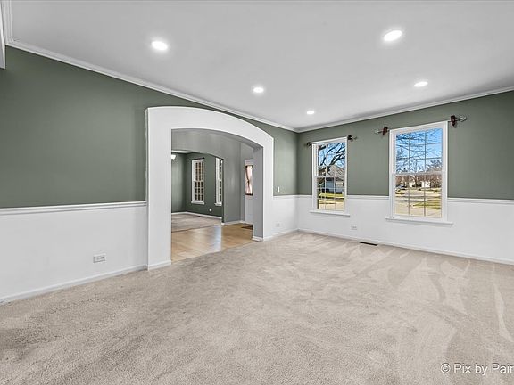 4th image of 2045 Morningview Dr