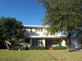 3 Tam O Shanter Ln, Boca Raton, FL 33431